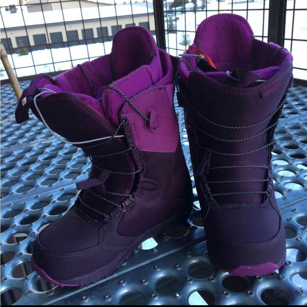 Burton snowboard boots